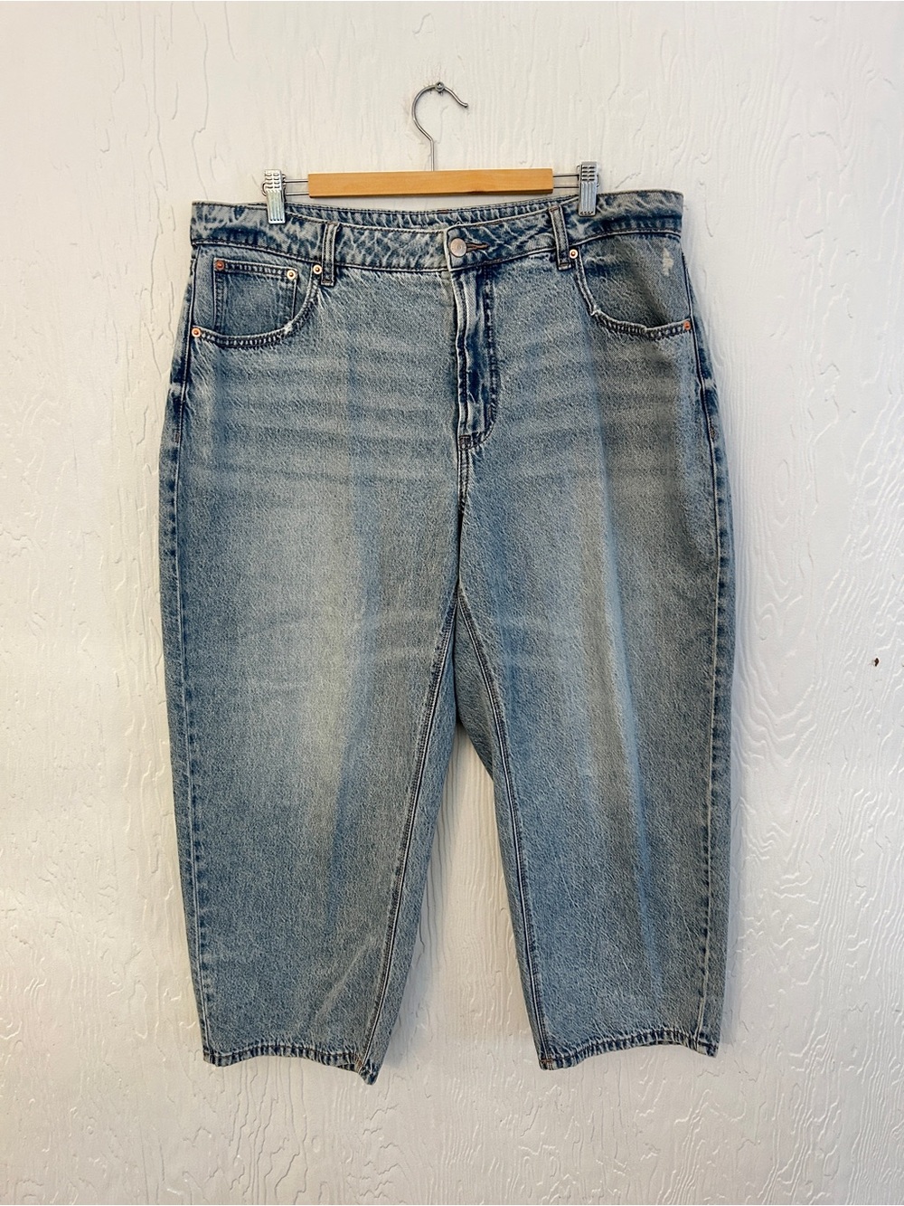 REITMANS Barrel Leg Jeans Light Wash 34p High Rise Baggy Relaxed